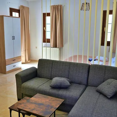 Gefyra Naxos Апартаменты